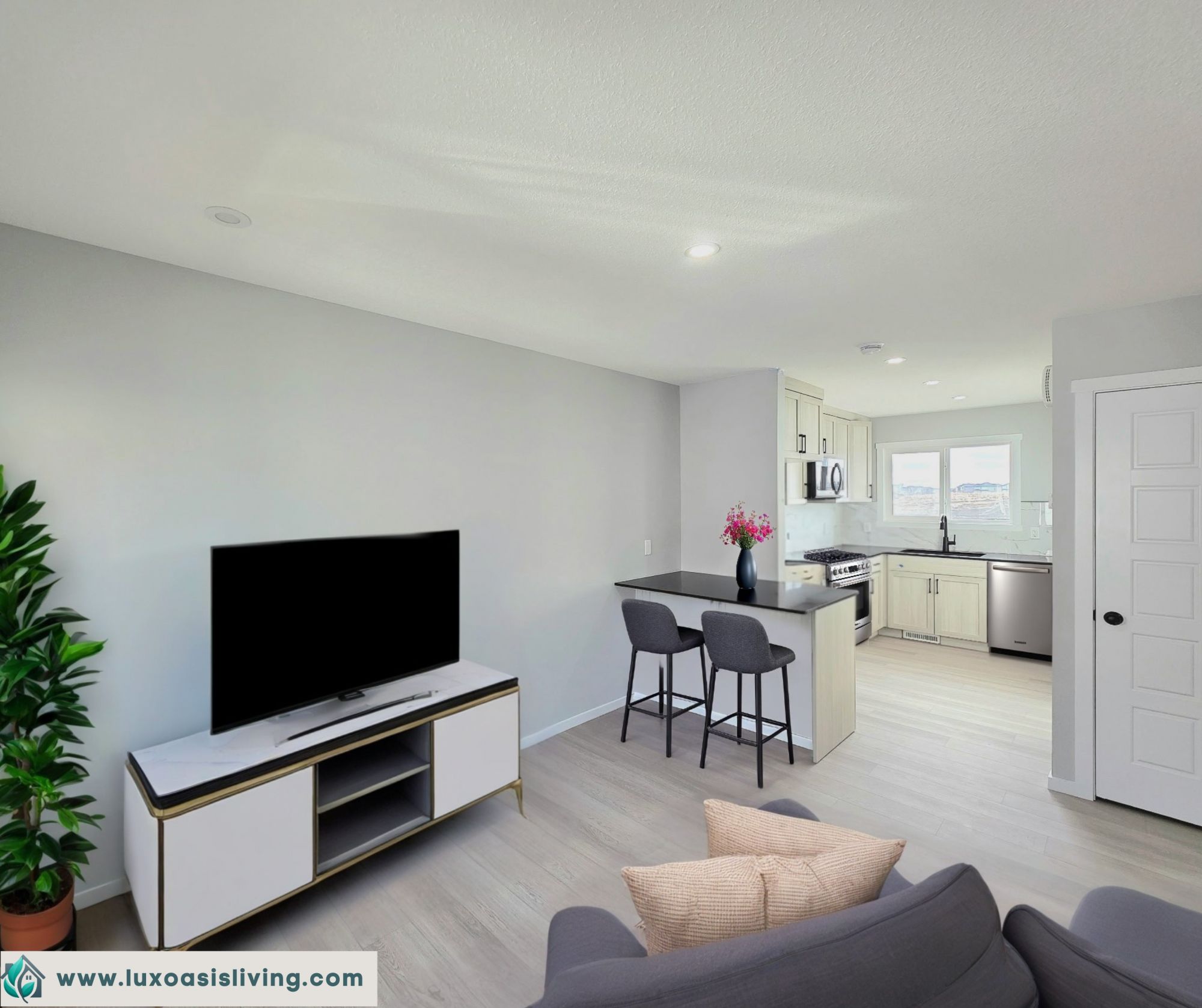 Brand New Two-bedroom Garden Suite @ Chappelle