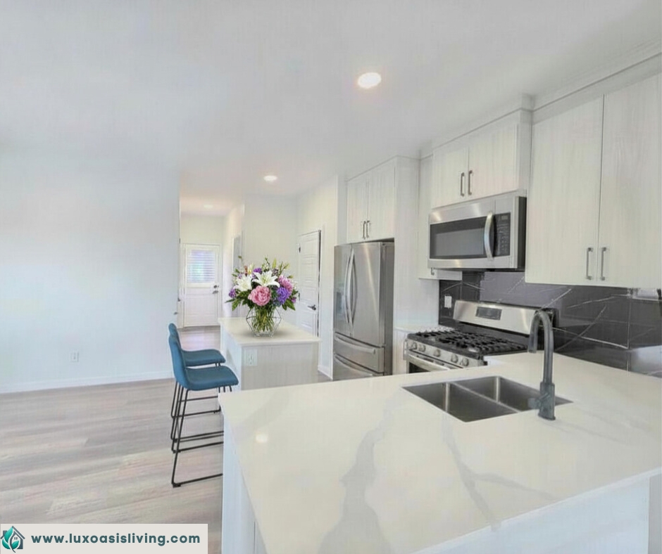 Brand New 4-Bedroom Home with Oversized Double Garage & Bonus Den in Keswick