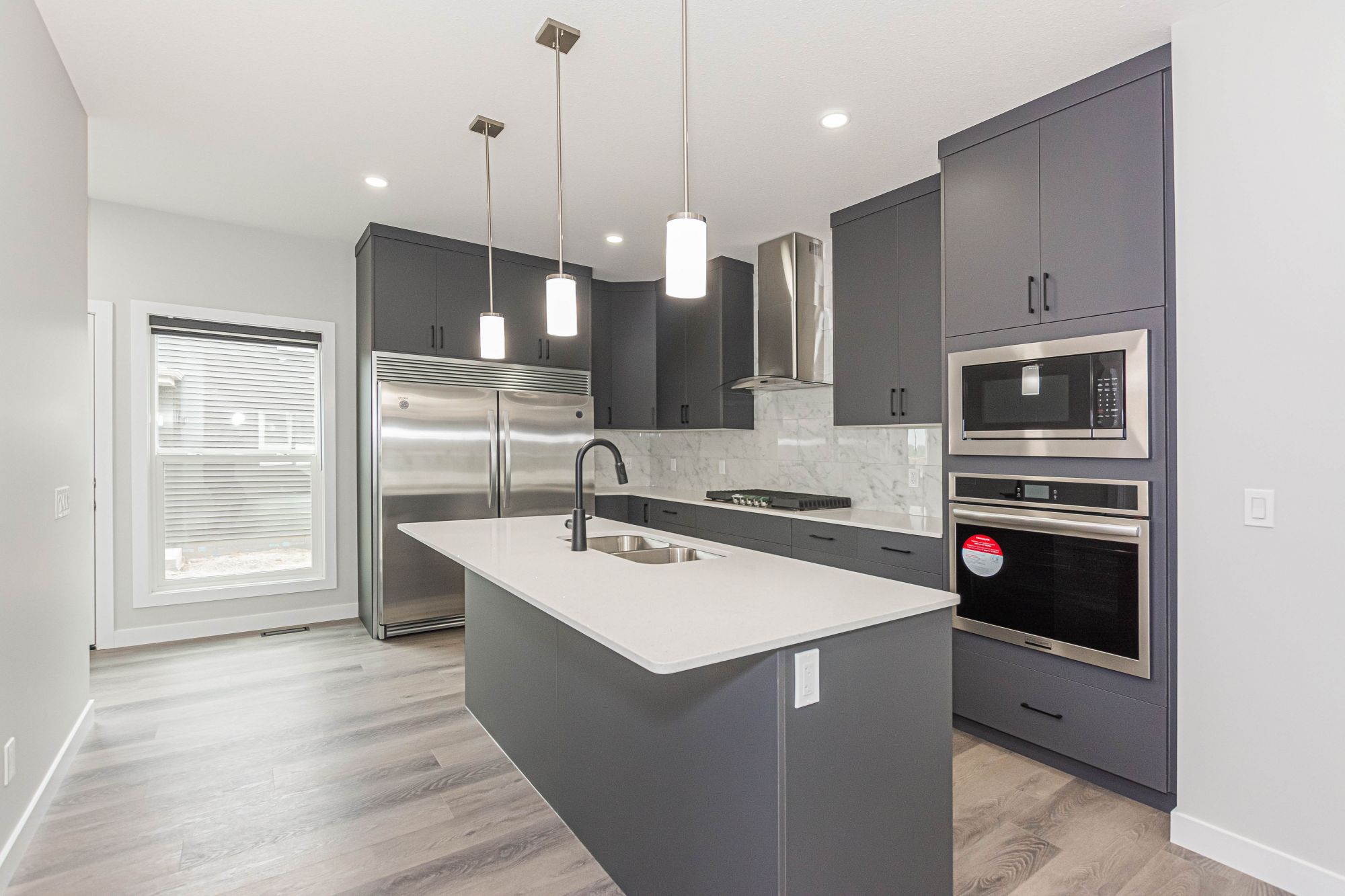 Air-conditioned 3-bedroom House with Double Garage @ Orchards